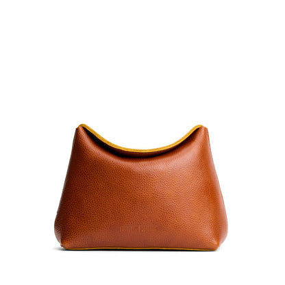 Sienna | Leather pouch with a folded magnetic closure