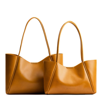 Mango | Side by side comparison of both sizes of wide totes